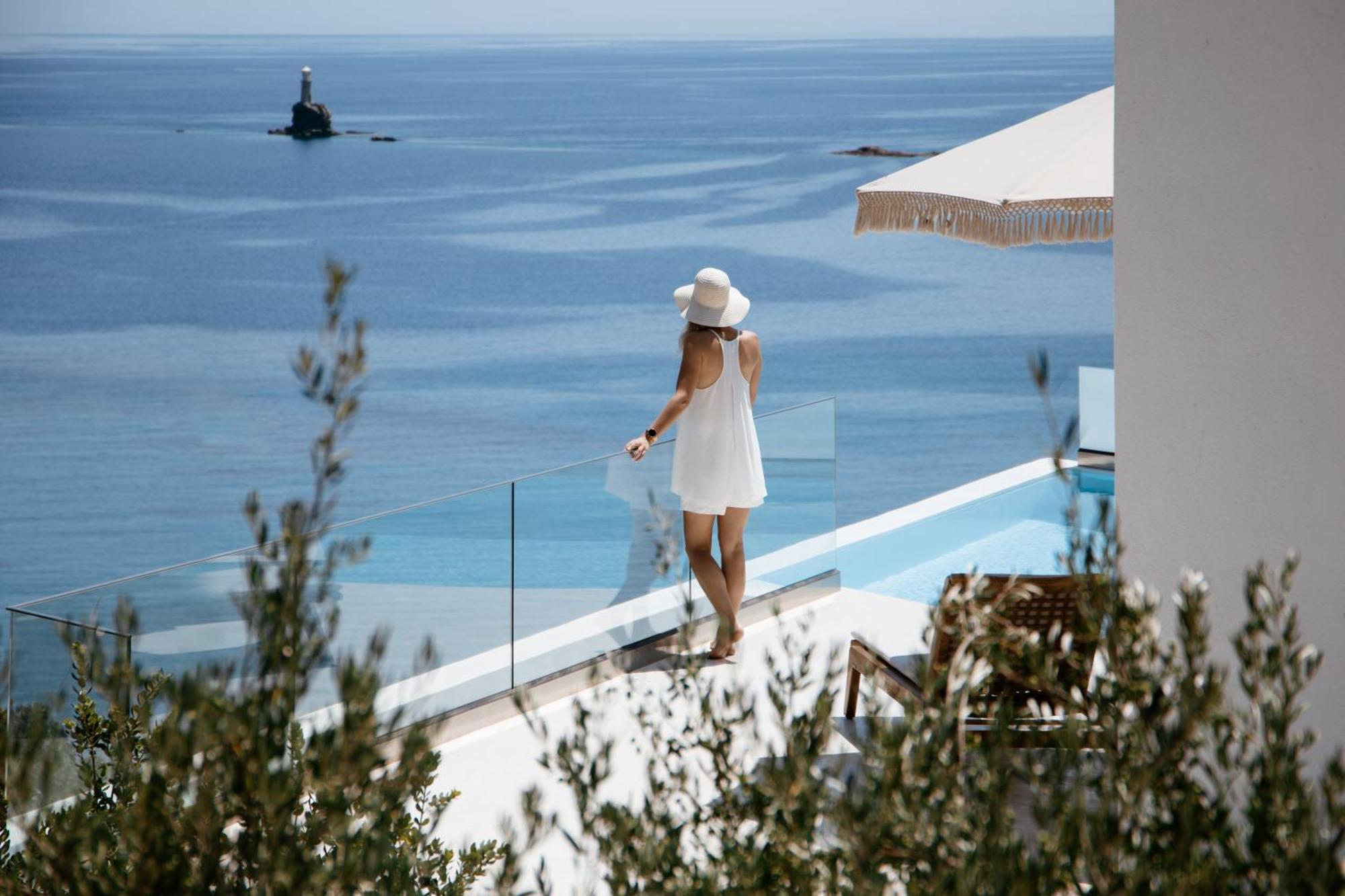 Golden Vista, Beachfront Suites By Explore Andros Exterior foto
